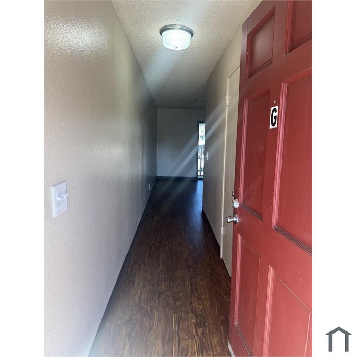 Oak Terrace Apartments 