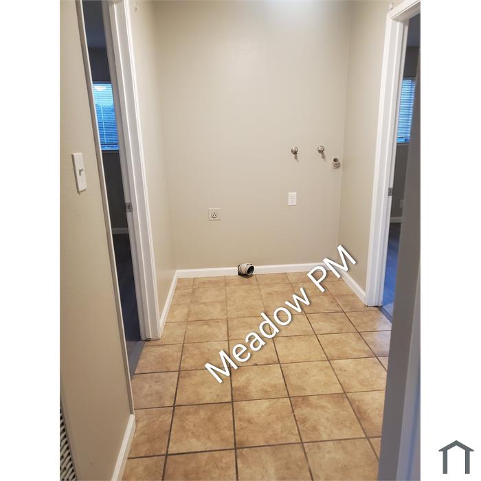 1112 Peppermint Ct
