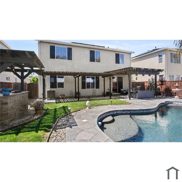1020 Saffron Dr