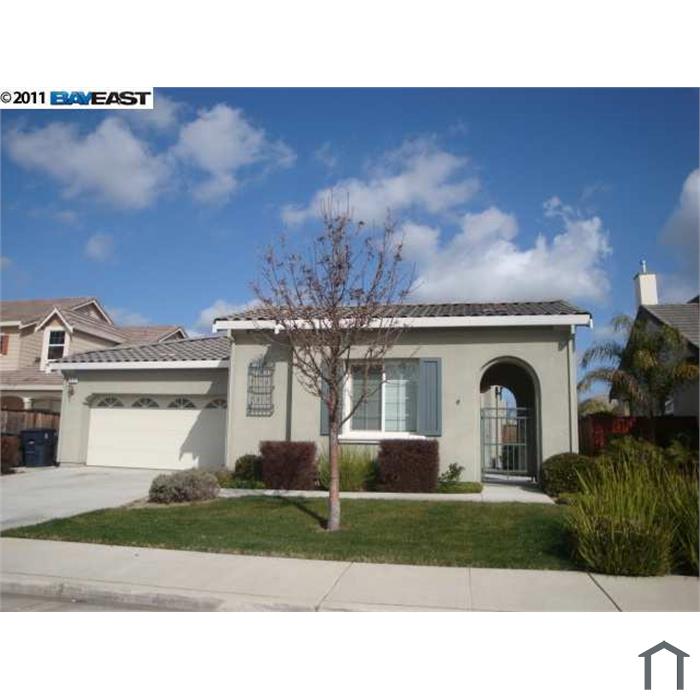 2131 Tennis Ln