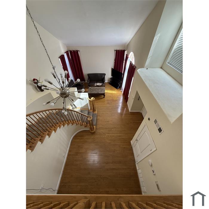 2325 Redington Dr