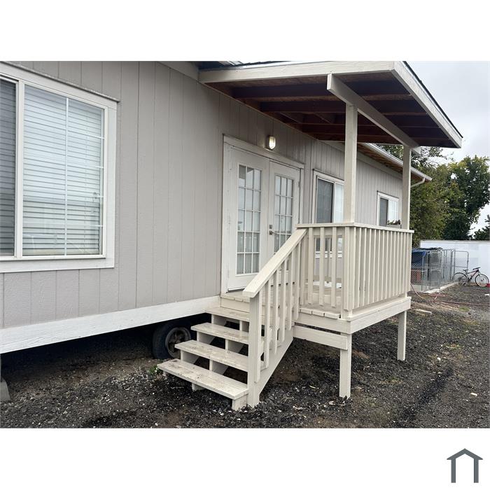 2006 S Daubenberger Rd