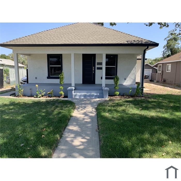 752 Mitchell Ave