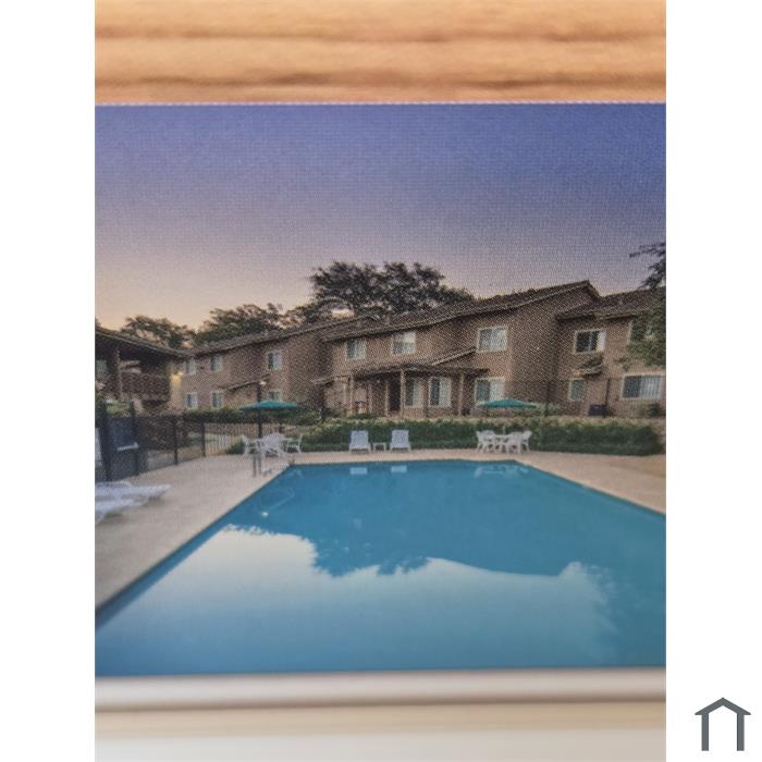12200 Gateway Ct