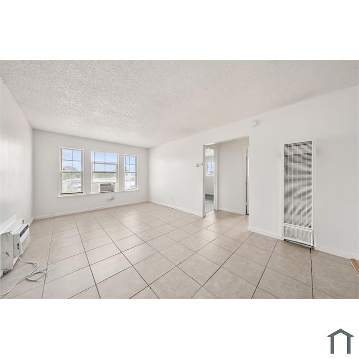 6044 Marysville Blvd