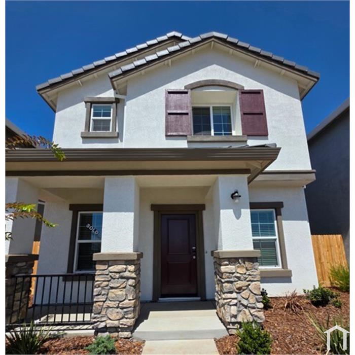 4244 Aura Way