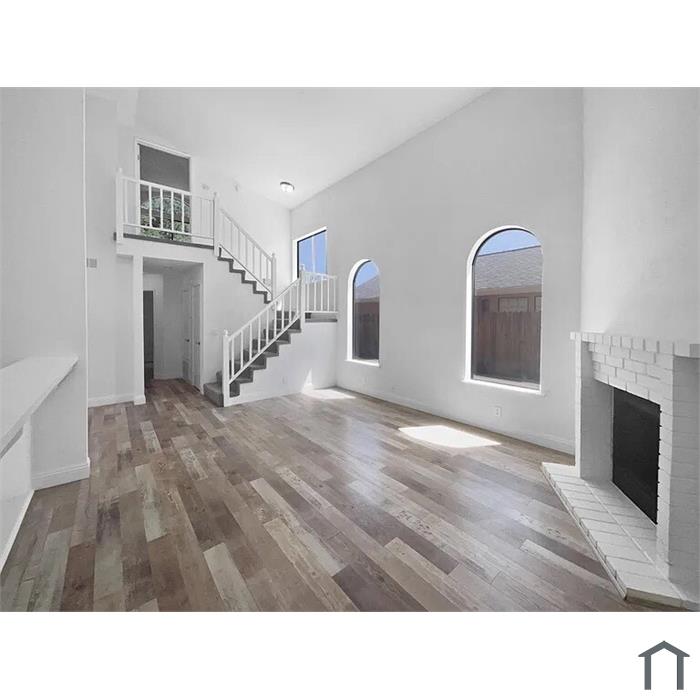 1467 E Hidalgo Cir