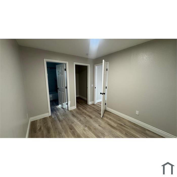 546 Santiago Ave