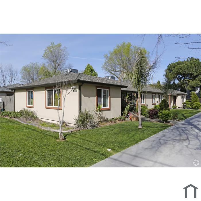 2309 Edison Ave