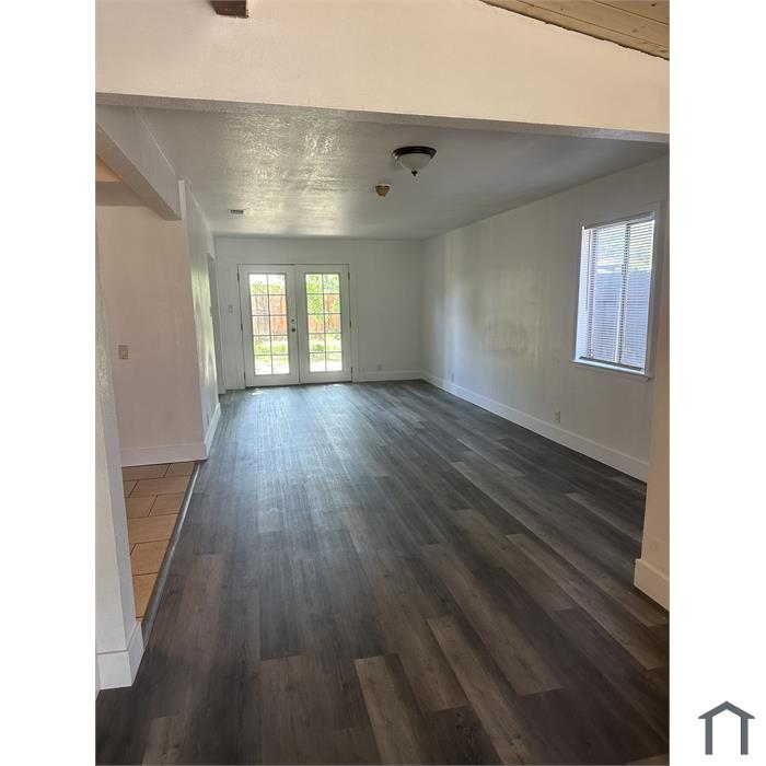 2154 Florin Rd