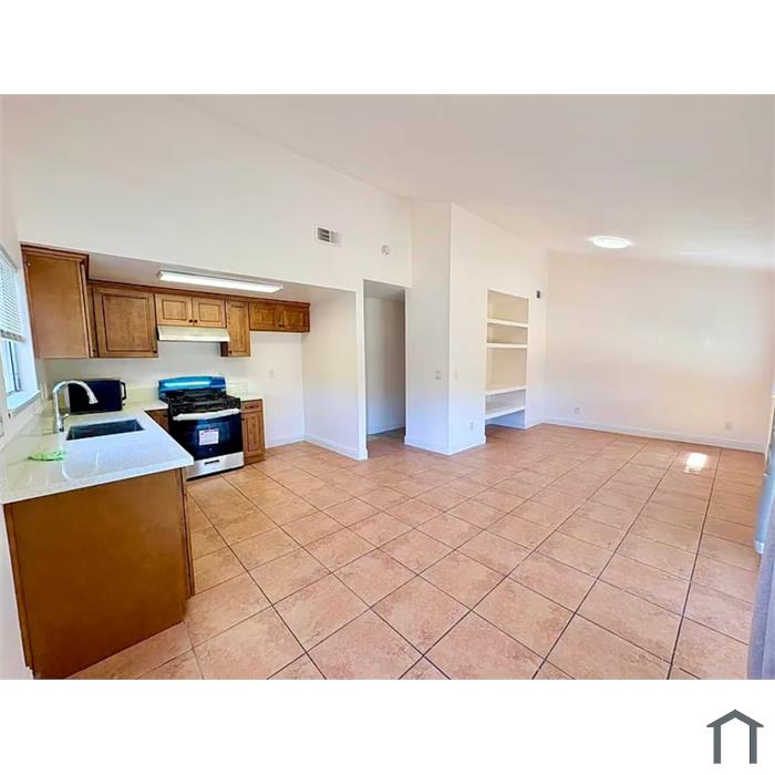 7992 Arroyo Vista Dr