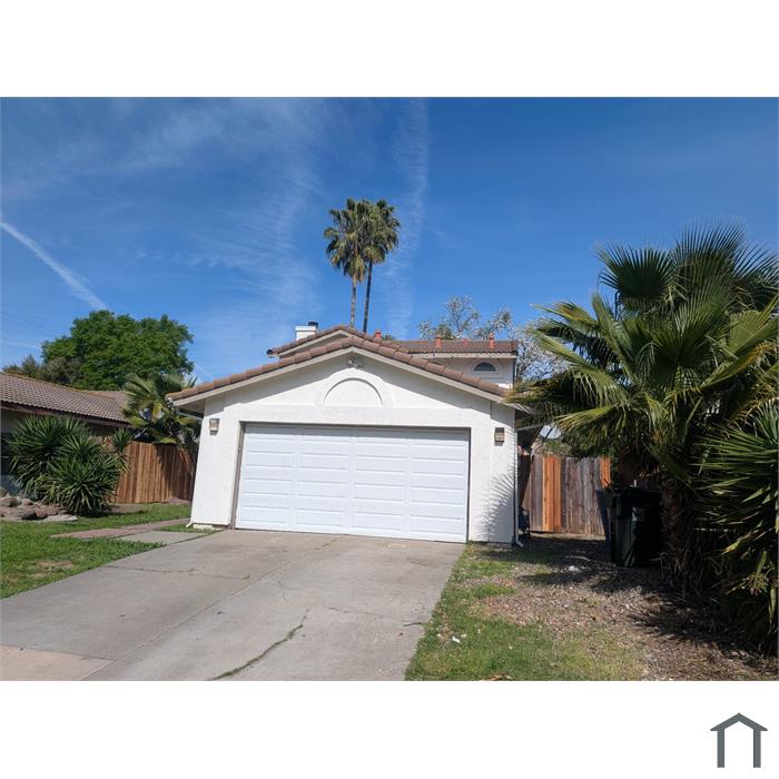 8090 Calle Royale Way