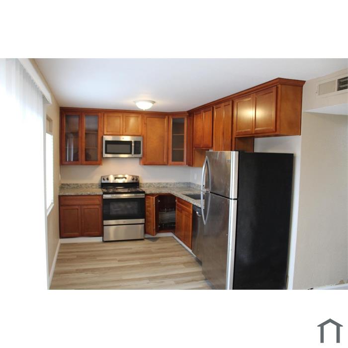 700 Northfield Dr