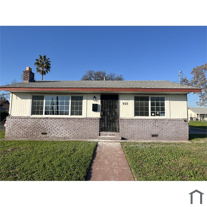 925 Carmelita Ave
