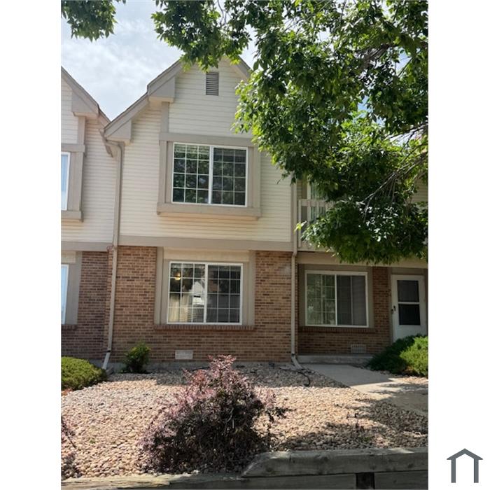 175 S Sable Blvd