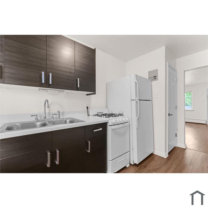 6130 W 40th Ave #6 â€“ Updated 2 Bed/1 Bath in Wheat Ridge!