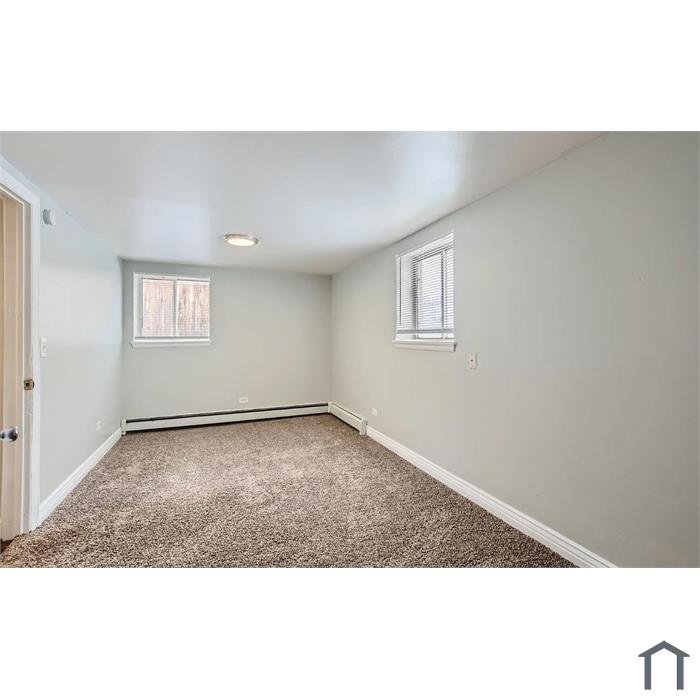 1 month free!! Spacious 2-Bedroom in the Heart of Clayton/RiNo Area