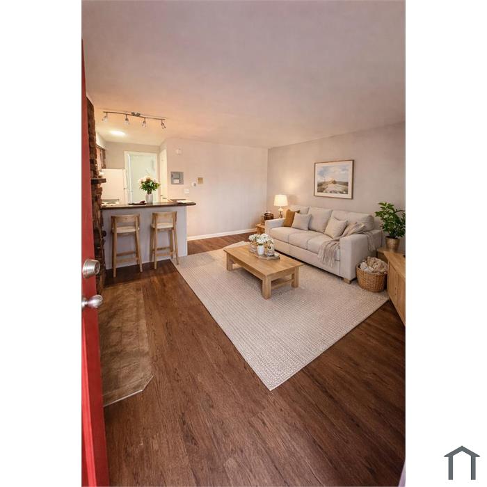 Spacious 2-Bedroom in West Wash Park | 10 S Sherman St #312 â€“ Denver, CO 80209