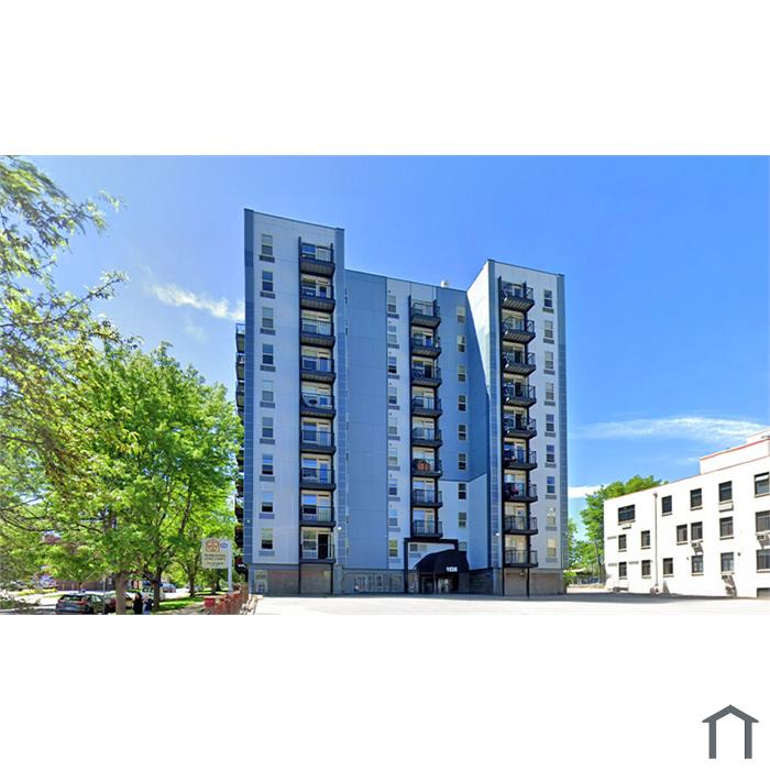 Residences at Franklin Park 