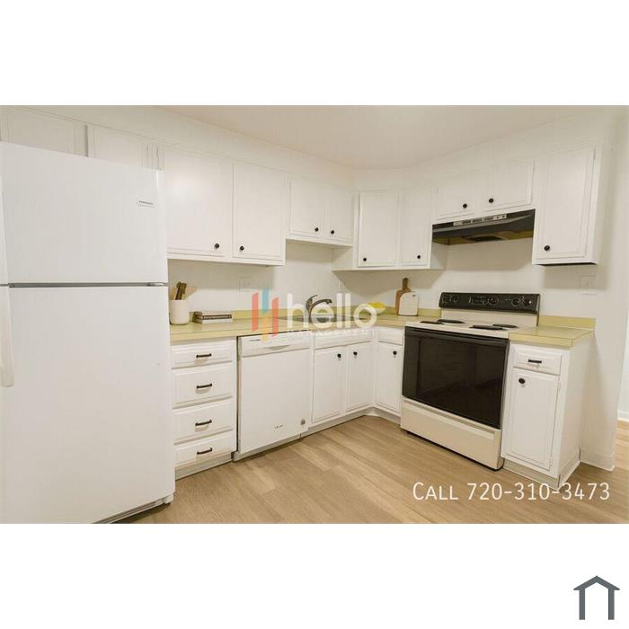 1 MONTH FREE RENT! 12121 W Nevada Dr Unit 02 â€“ Bright & Spacious 2-Bedroom in Lakewood!