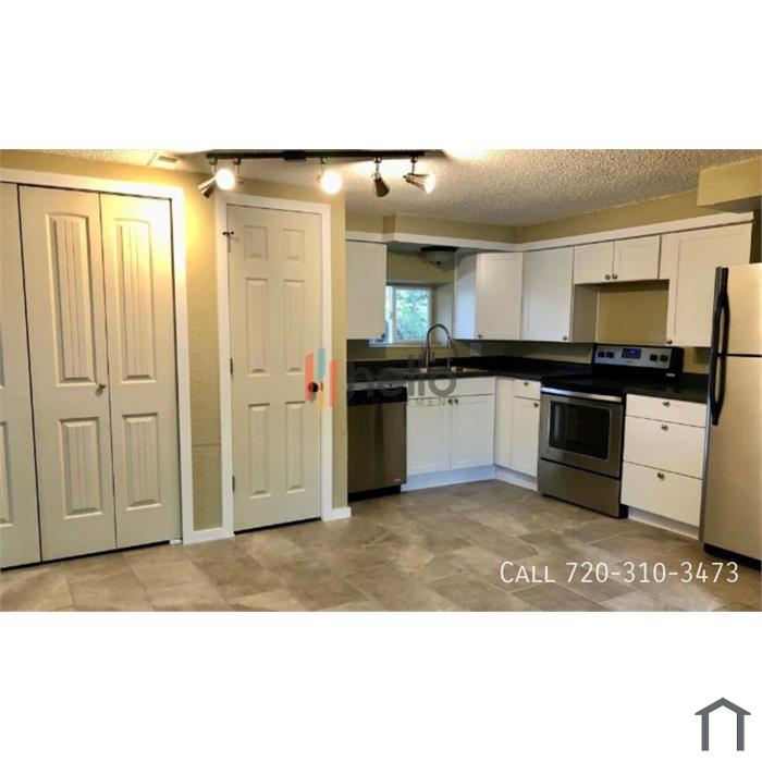 805 Pioneer Lane, Unit B Colorado Springs, CO 80904