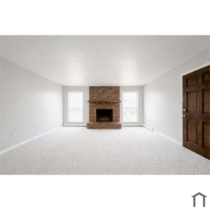 2136 Friendship Pl