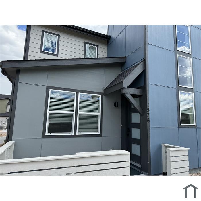 1578 Rose Quartz Hts