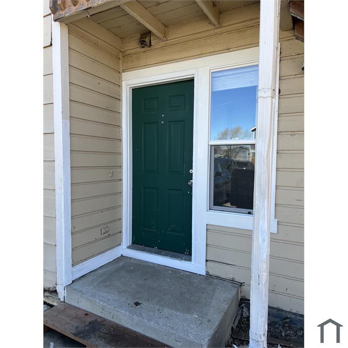 1043 Mazatlan Cir