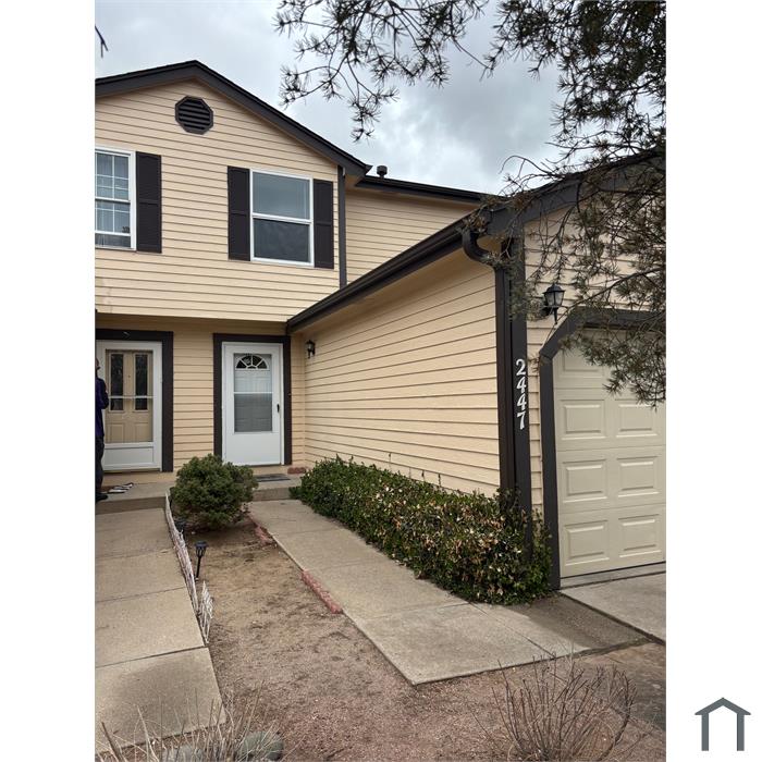 2447 Lexington Village Ln