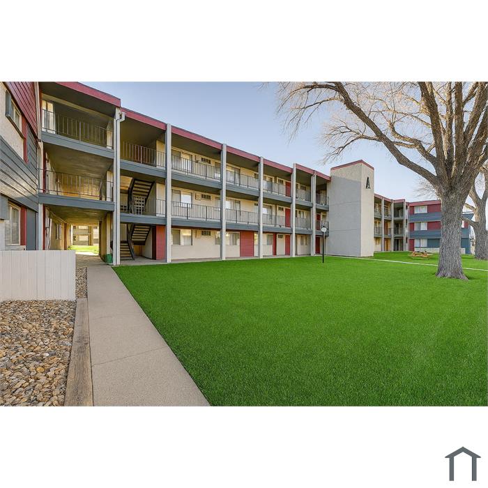 2B / 1B Apartment in Puebloâ€™s Belmont Neighborhood!
