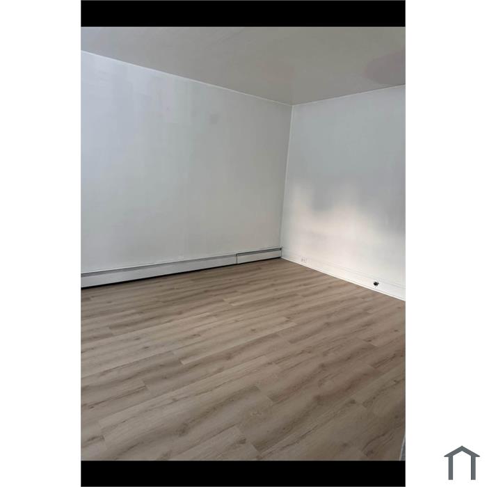 17 Rosemary Pl