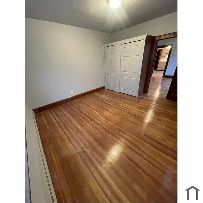 65 Lorraine St