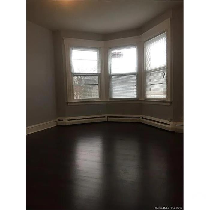 39 Zion St