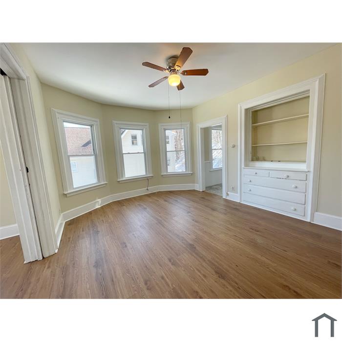 142 Hillside Ave