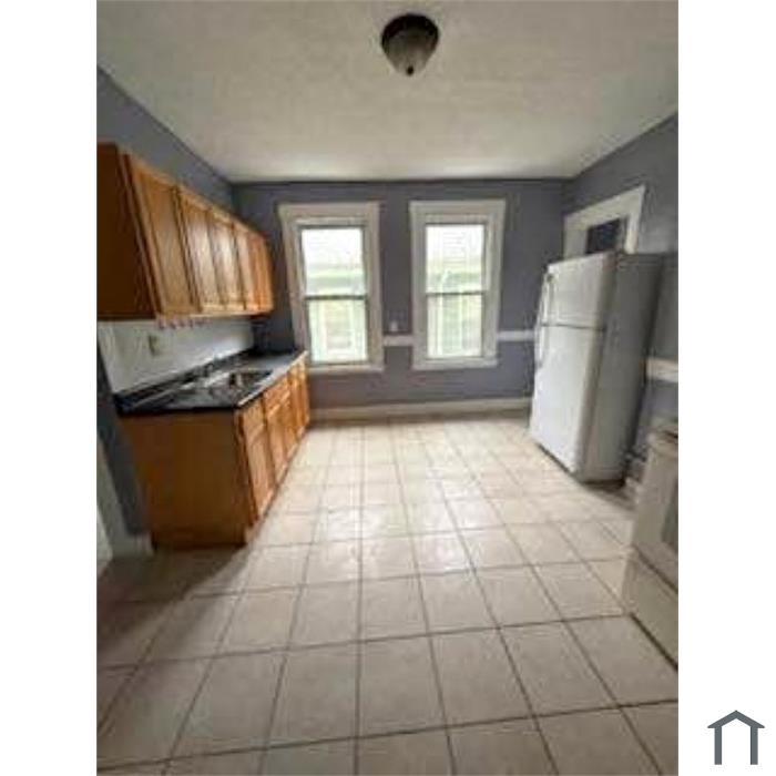 57 Bassett St