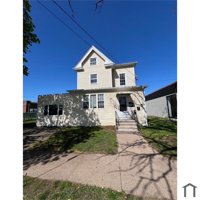 982 Dixwell Ave