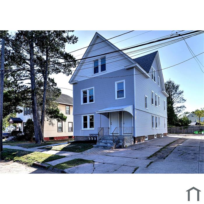 10 Cross St