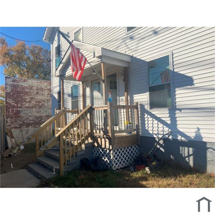 744 Railroad Ave