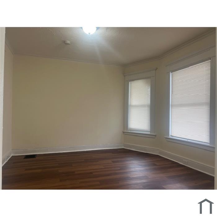 32 Hazelwood Ave