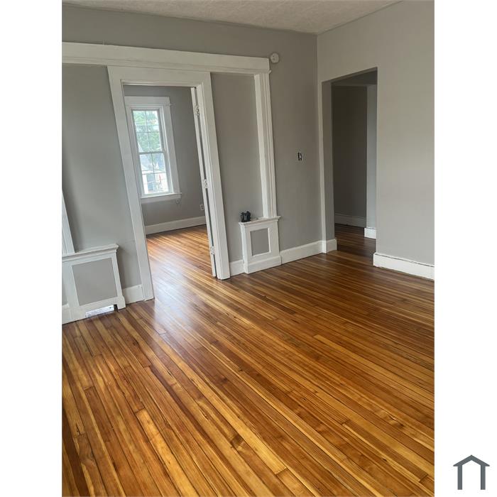 23 Elmwood Ave