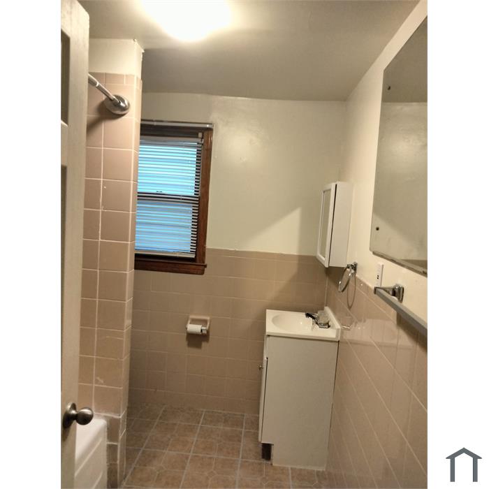 37 Ives Ct