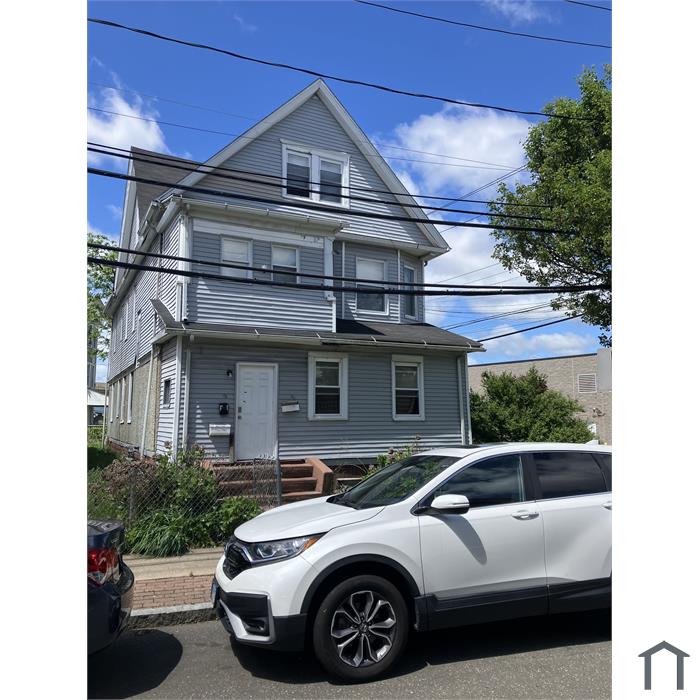 93 Baldwin St