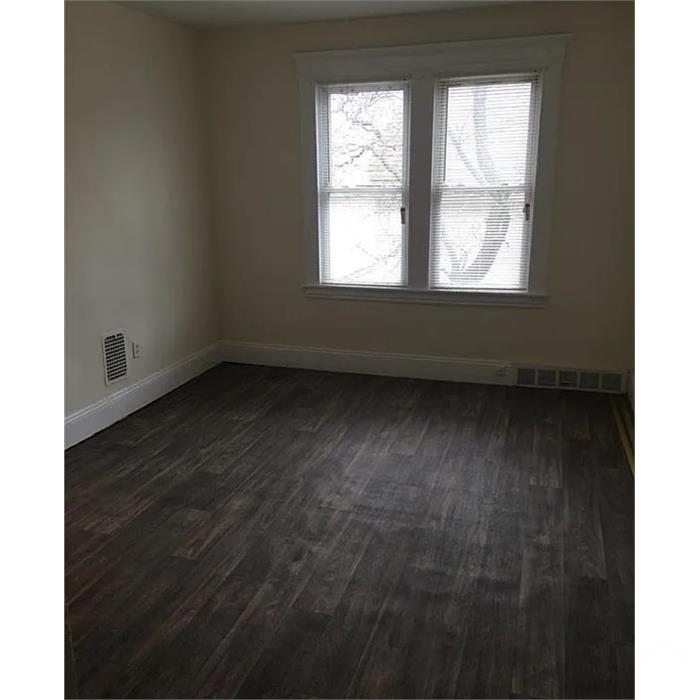 274 Carroll Ave