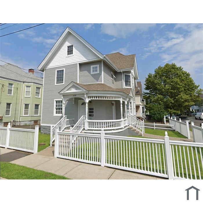508 William St