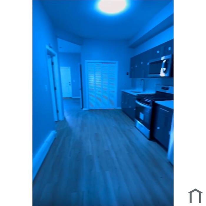424 E Main St