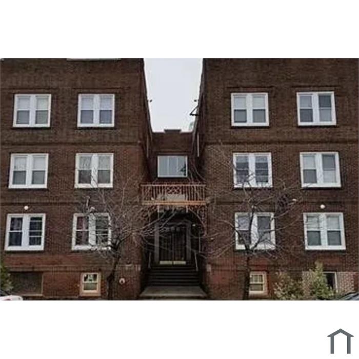 240 William St