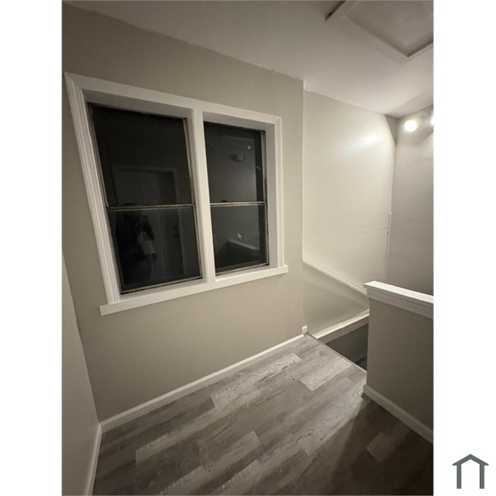 105 Division St