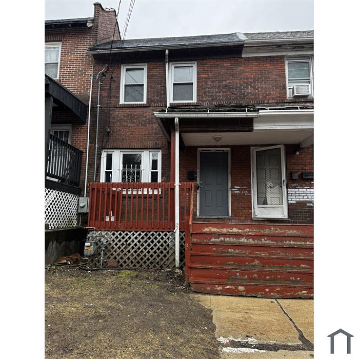 252 Wood St