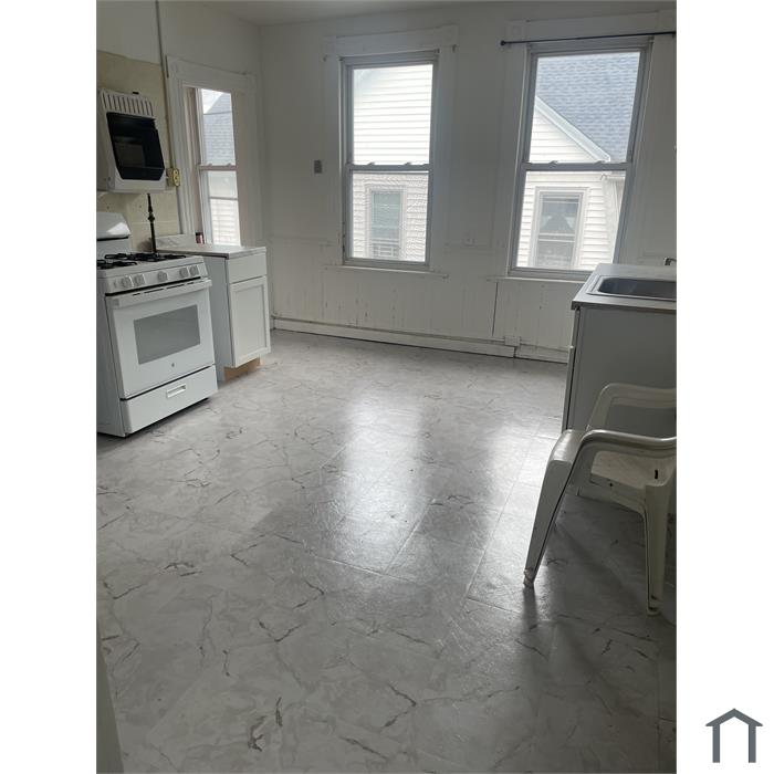 10 Green St