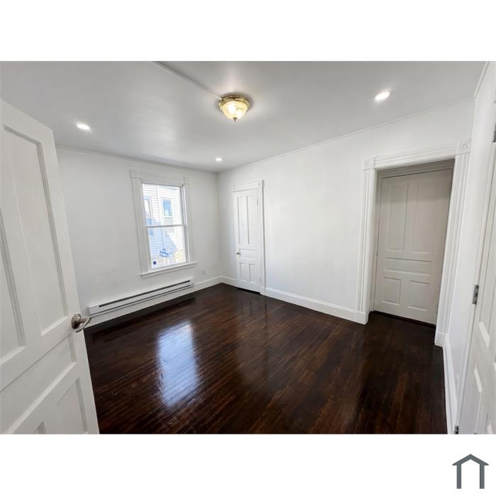 205 Cooke St